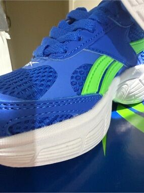 Reebok Kids Royal Blue & Neon Green Sneakers